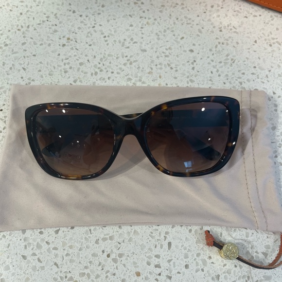 Tory Burch Tortoiseshell Sunglasses with Case - Picture 3 of 9
